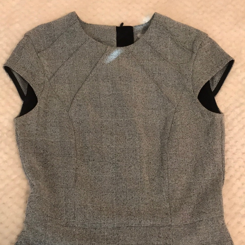 H&M grey & black pencil dress - Picture 2 of 3